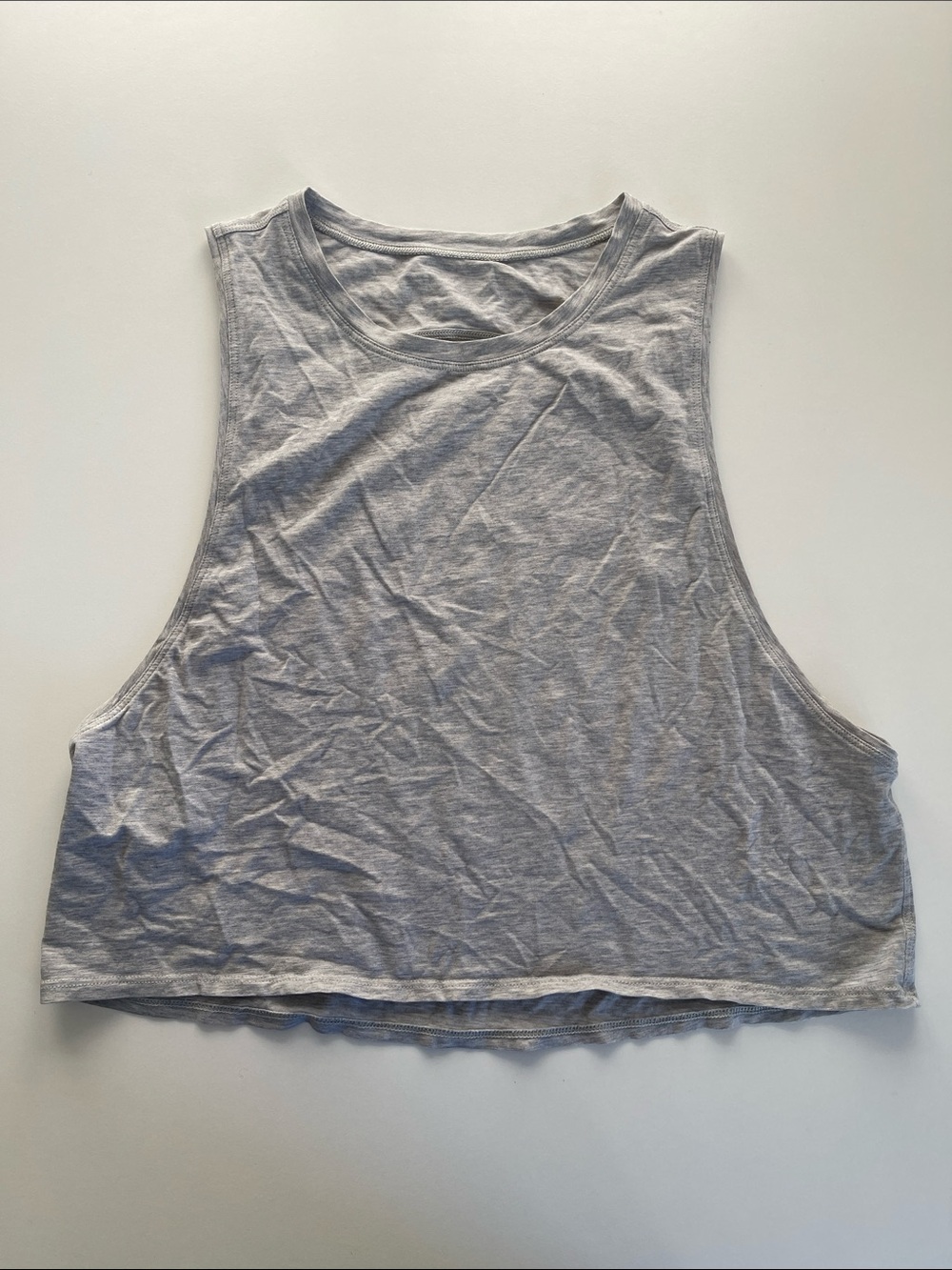 Lululemon Women's Gray Sleeveless Cropped Tank Top